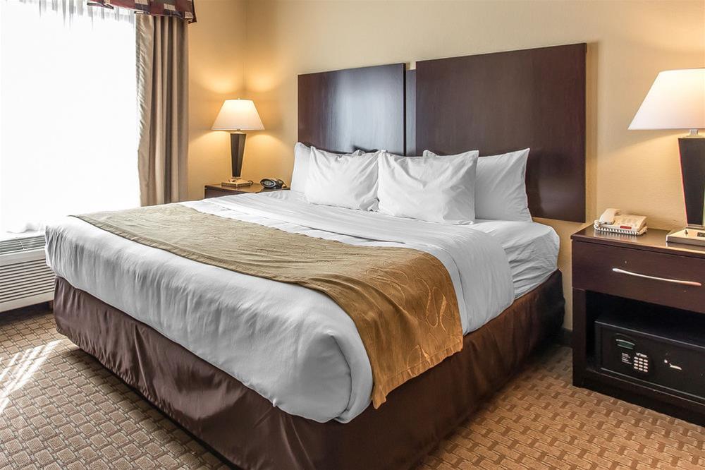 Comfort Suites-Youngstown North Экстерьер фото